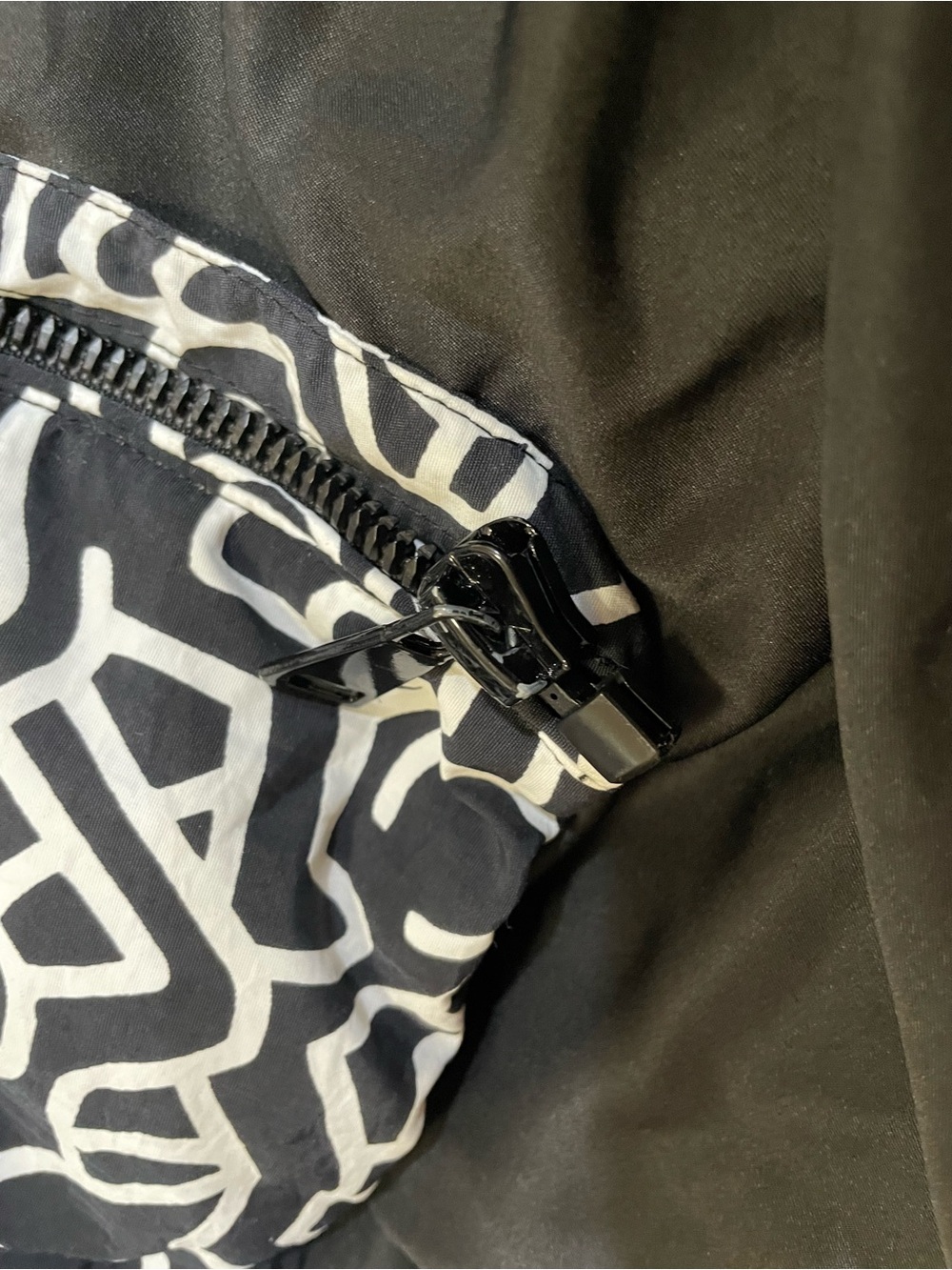 Keith Haring x Shoe Palace Puffer Jacket Size XL EUC - Picture 8 of 12